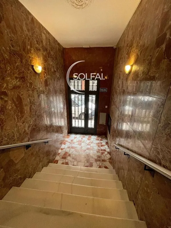 Entrée - Reformed Flat with Air Conditioning in Delicias