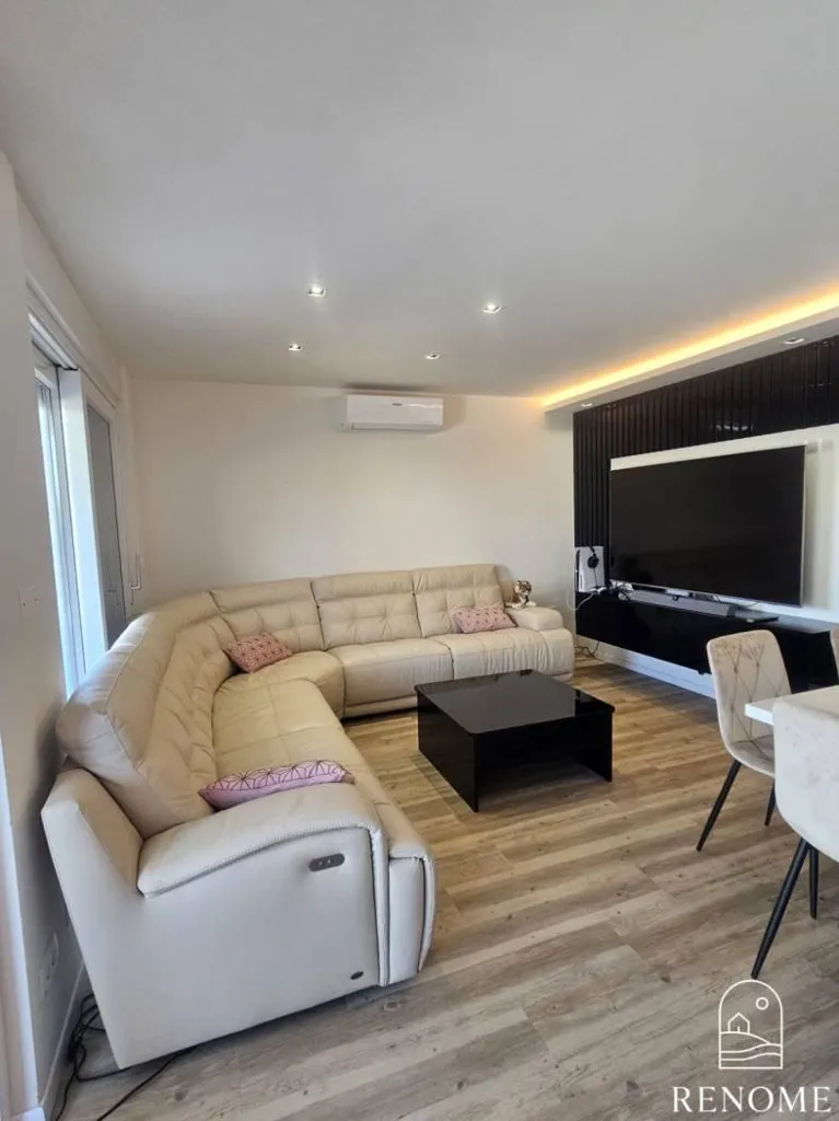 Soggiorno - Modern Ground Floor Flat with Private Garden in Novigrad
