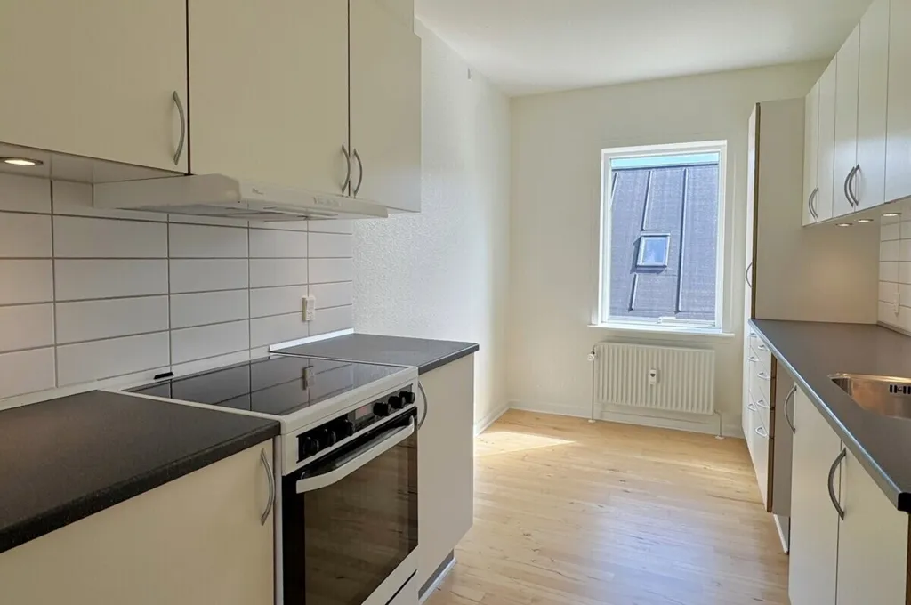 Köök - 3-Bedroom Flat with Terrace in Aalborg