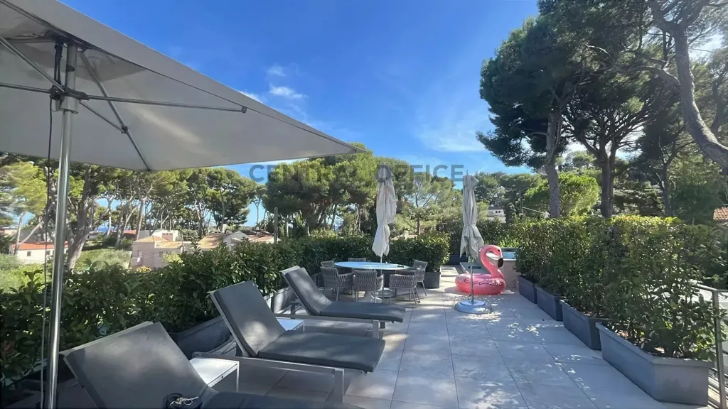 Terrace - 1950s Villa with Sea View in Cap d'Antibes