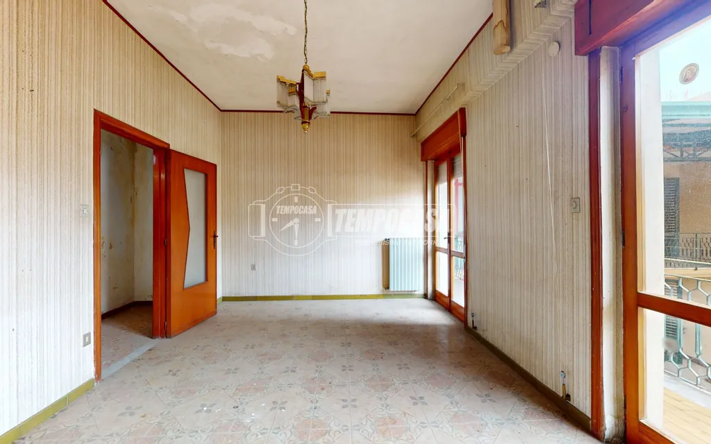 Stanze - Palazzo with Courtyard in Lusciano Centre