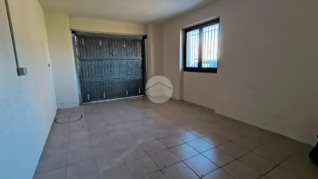 Toad - Rented Apartment with Balcony in Cervere