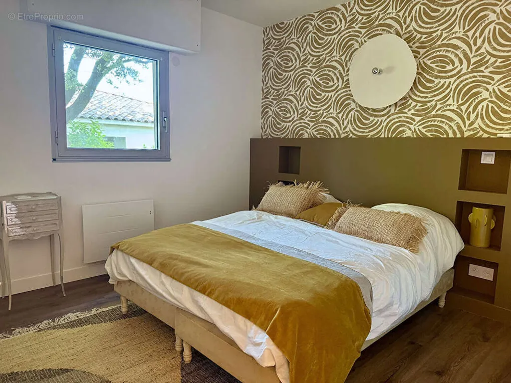 Magamistoad - Renovated 4-Piece Apartment with Terrace in Les Angles