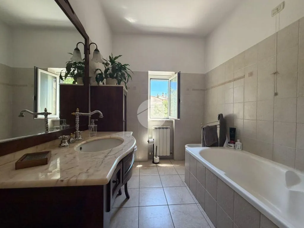 Vannitoad - Rustic Apartment with Balcony in Nerola