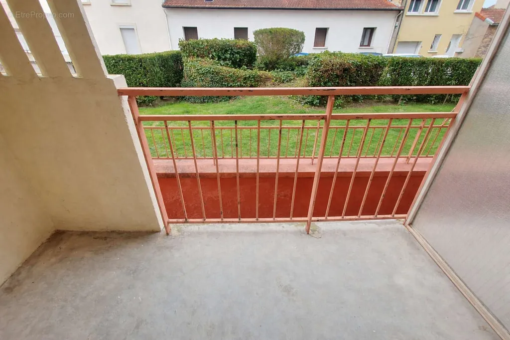 balcony