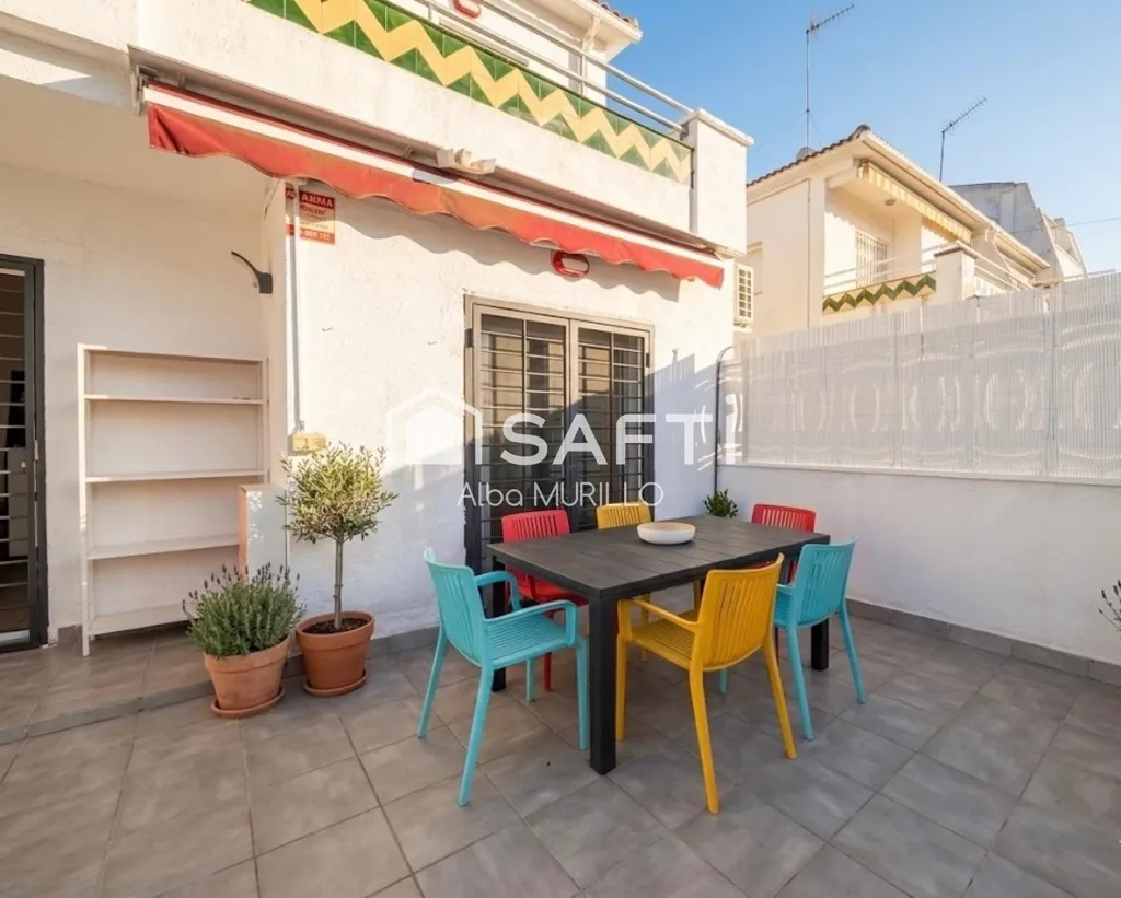 Terrass - Renovated Corner House with Sea View in Cunit