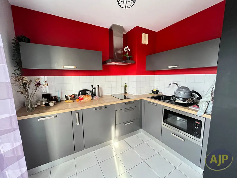 Cuisine - Studio Meublé avec Balcon à Orvault