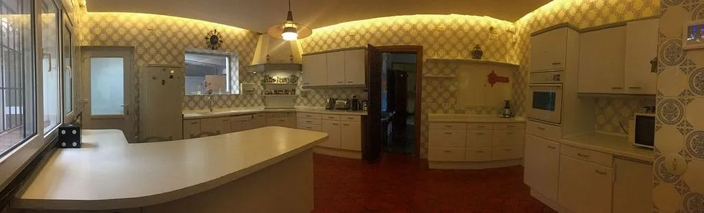 Cuisine - Chalet with Pool in Casco Antiguo