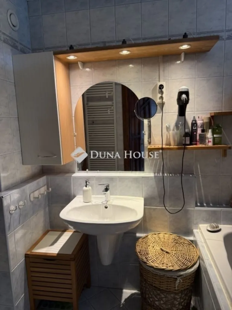 Bathrooms - Modern Flat with Balcony in Budapest XVI