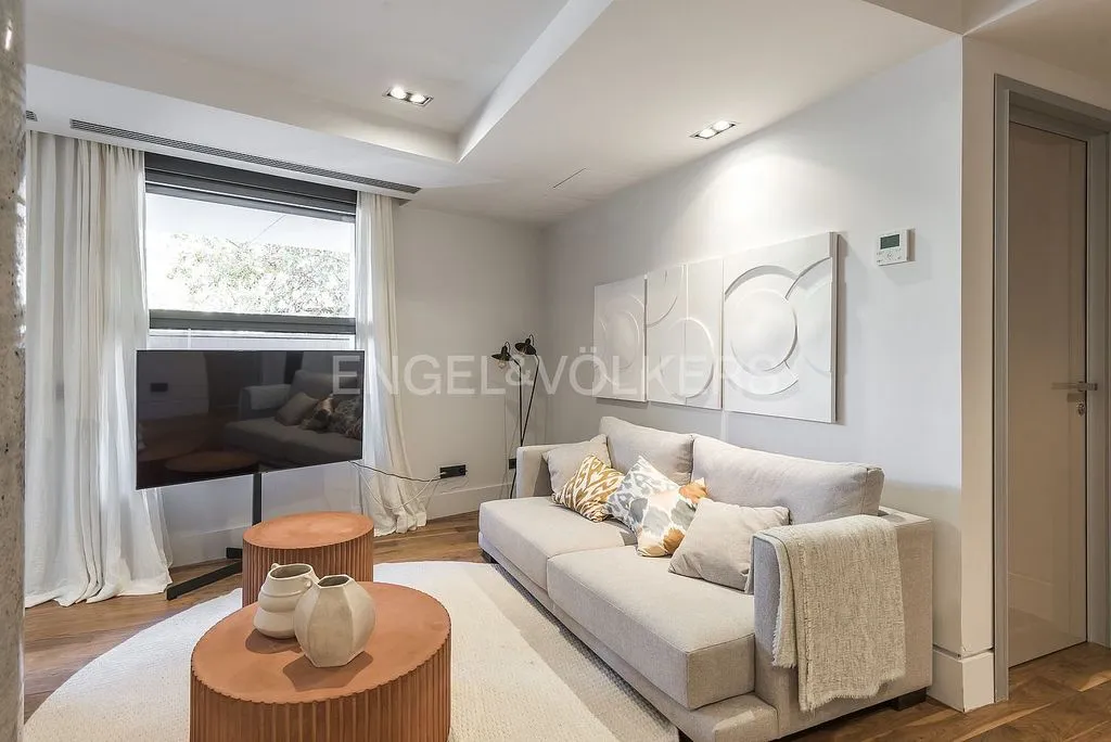 Séjour - Architectural Duplex with Terrace in El Viso