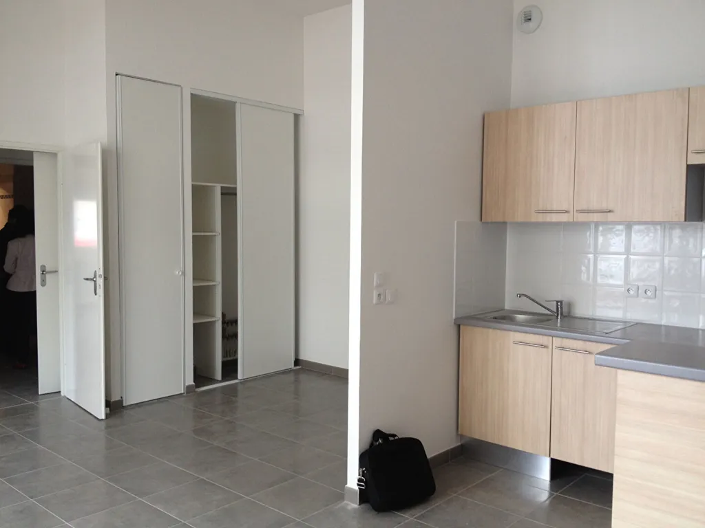 Köök - Flat with Large Terrace in Balma