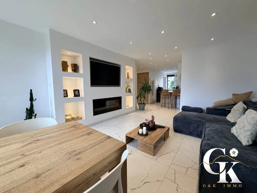 Soggiorno - Renovated Flat with Mountain View in Grenoble