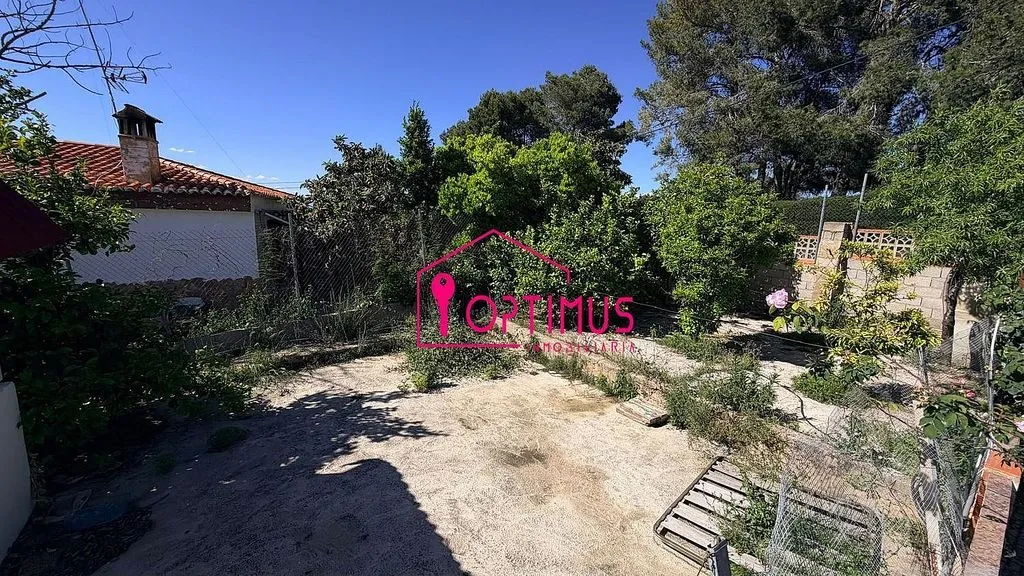 Jardin - Chalet with Pool and Terrace in Turís