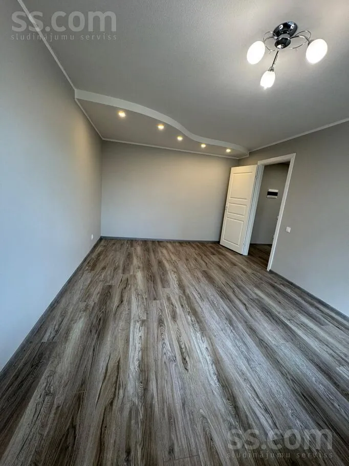 Pièces - Capital Remodelled 2-Bedroom Flat in Liepāja