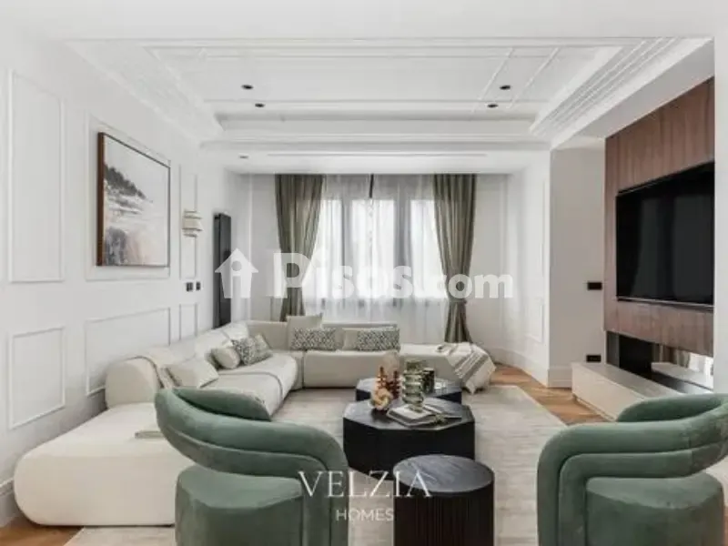 Elutuba - Luxury Flat with Balcony in Salamanca, Madrid