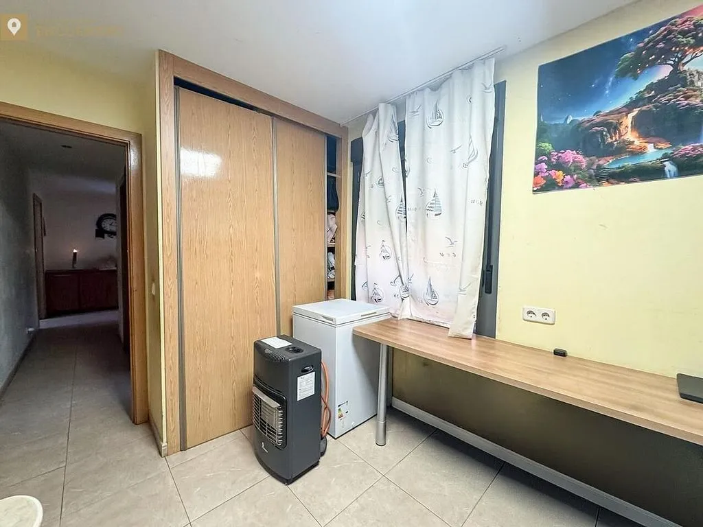 Kabinet - Third-Floor Flat with Garage in Móstoles