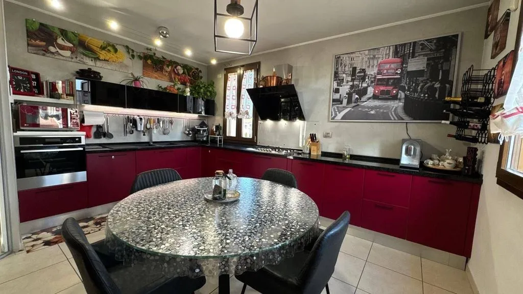 Köök - Luxury Villa with Panoramic Veranda in Forlì