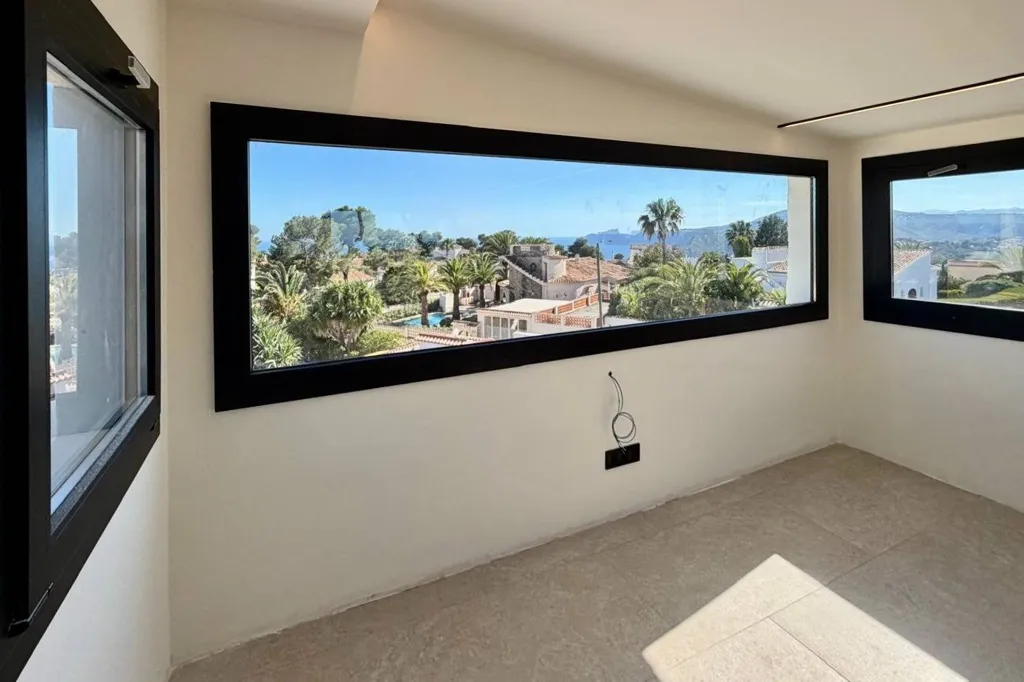 Pièces - Modern Villa with Sea View in Jávea