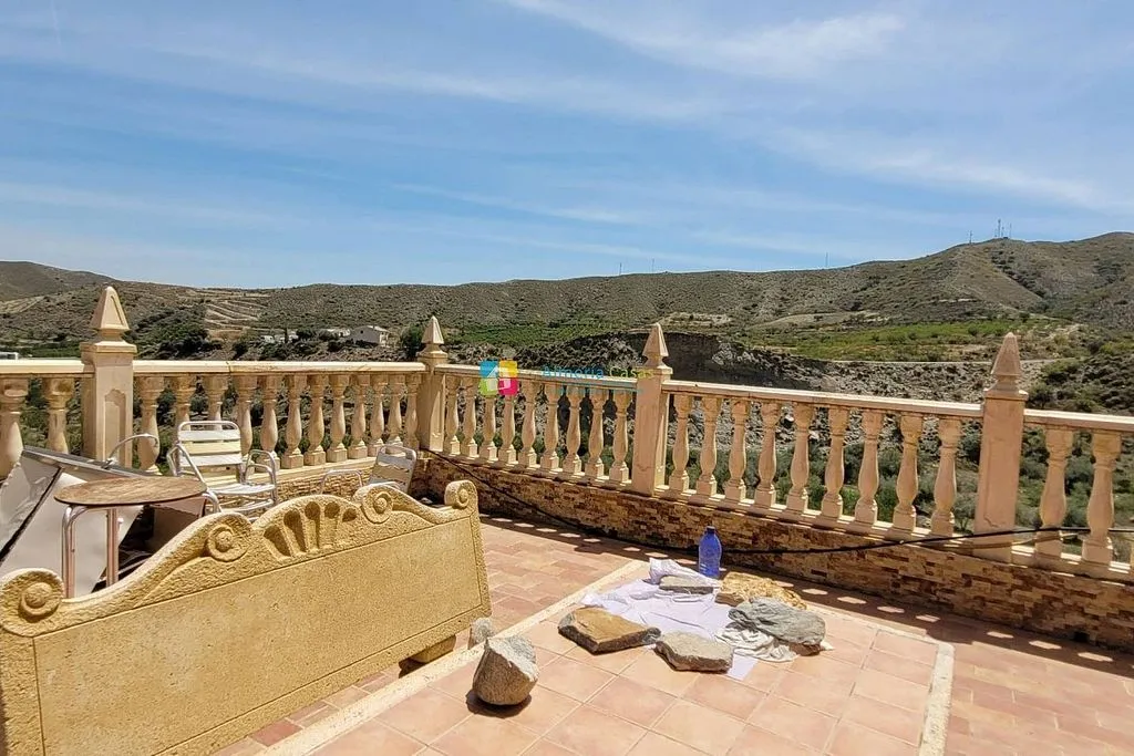 Terrace - Chalet with Pool and Terrace in Cantoria