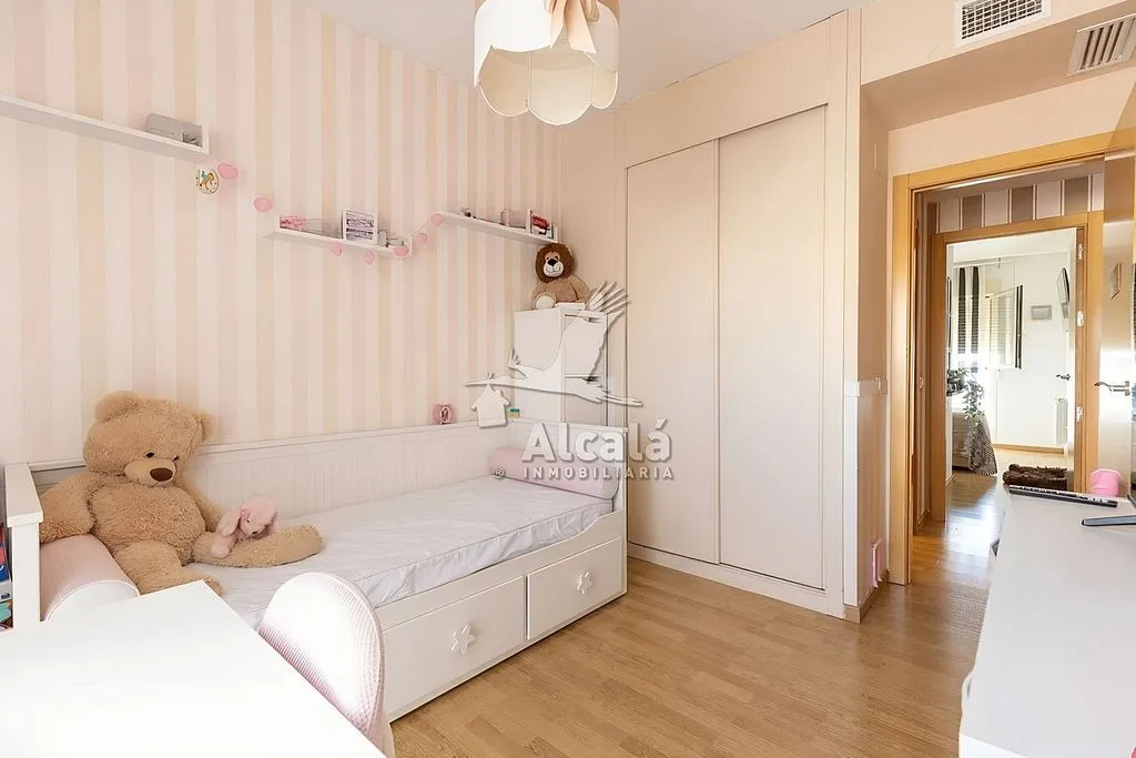 Magamistoad - Apartment with Pool in El Olivar, Alcalá de Henares