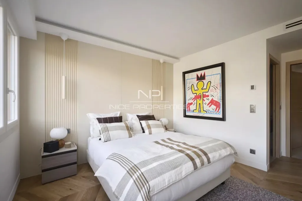 Chambres - Appartement avec Vue Mer et Terrasse à Cannes