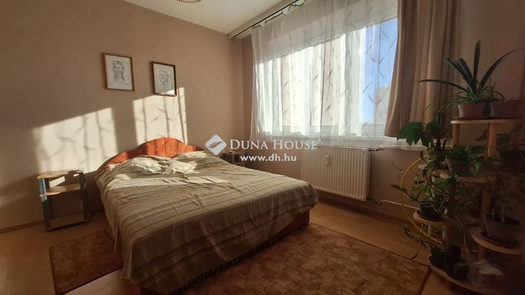 Bedrooms - Apartment with Balcony in Székesfehérvár
