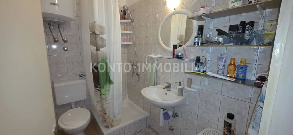Bathrooms - Renovated Duplex with Sea View in Rab