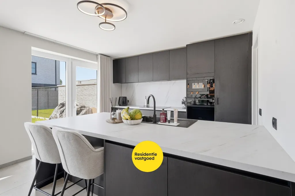 Cuisine - Nouvelle Maison Moderne avec Terrasse à Oudenburg