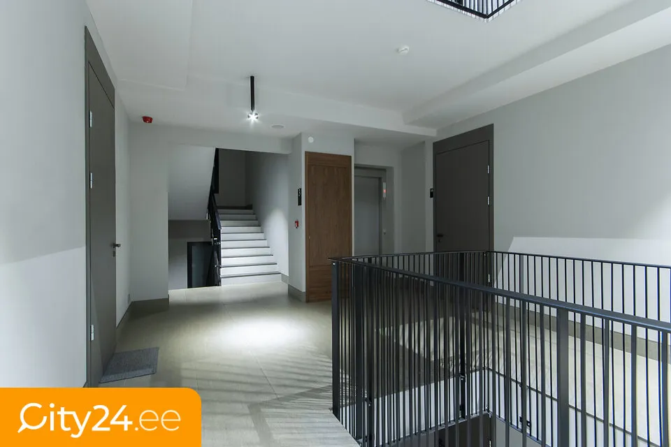 Esik - 3-Bedroom Apartment with Terrace in Riga Centre