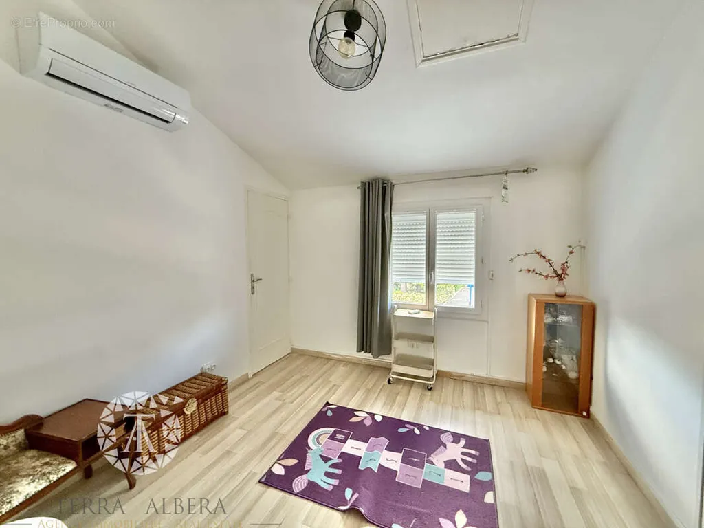 Magamistoad - Villa with Garden near Centre