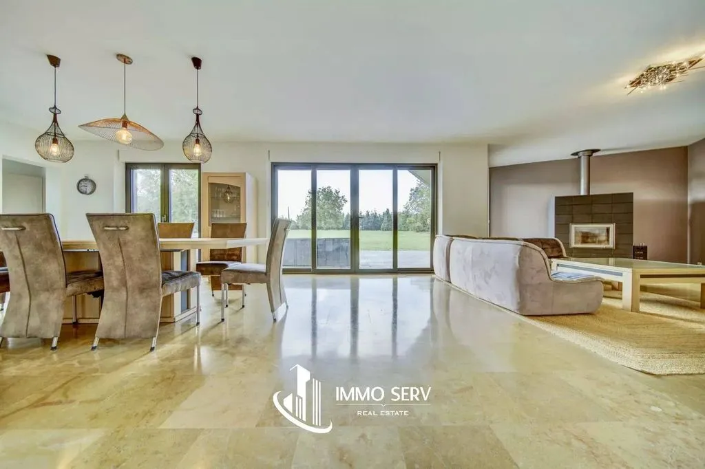 Söögituba - Architectural House with Panoramic Views in Louvigny