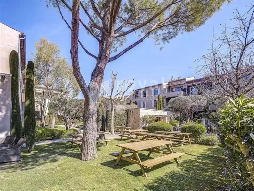Aed - Apartment with Golf View in Royal Mougins Golf