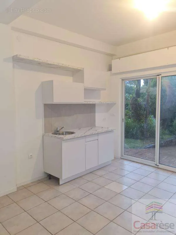 Kitchen - Exceptional Property Ensemble with Pool in L'Entre-Deux