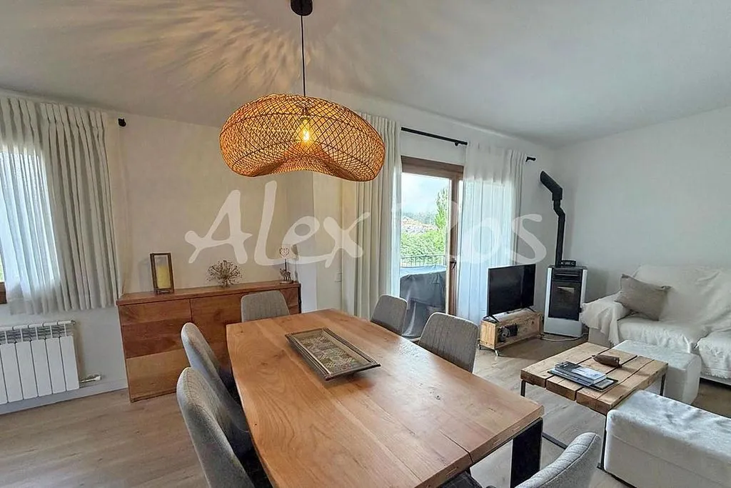 Salle à manger - Modern Flat with Terrace in Bellver de Cerdanya