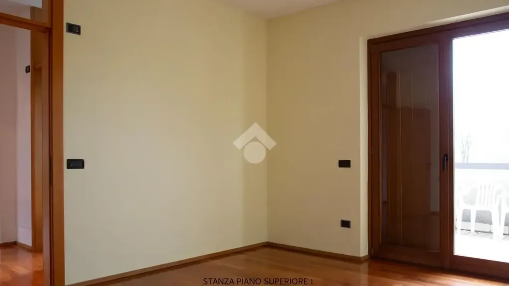 Toad - Villa with Pool Potential in Adro
