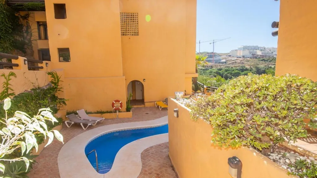 Piscine - 3-Bed Apartment with Terrace in La Duquesa, Manilva