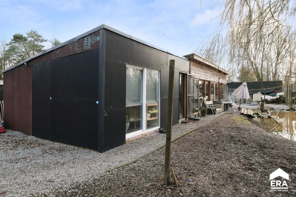 Esterno - Chalet with Pond in Herselt