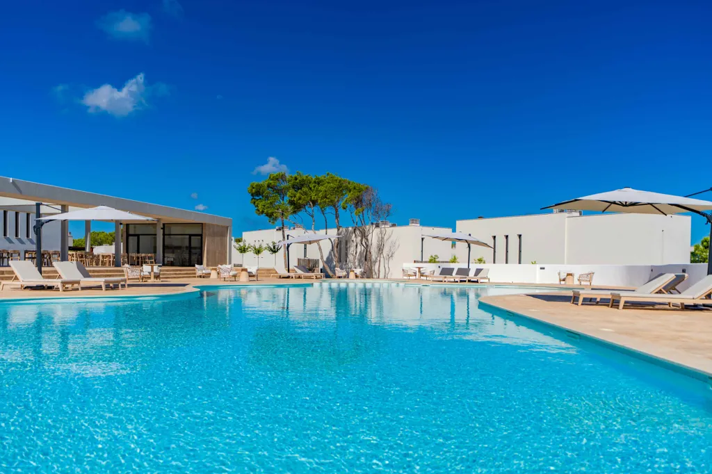 Bassein - New Villa with Private Pool in Es Mercadal