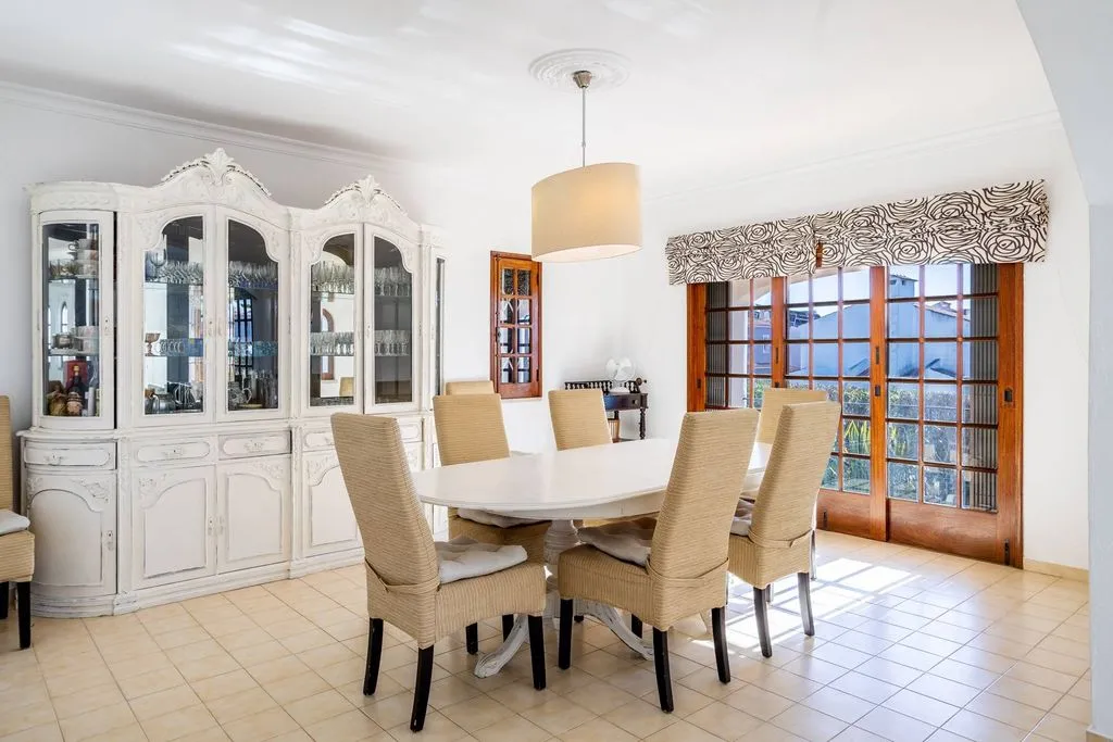 Söögituba - Moorish Villa with Pool in Vilamoura