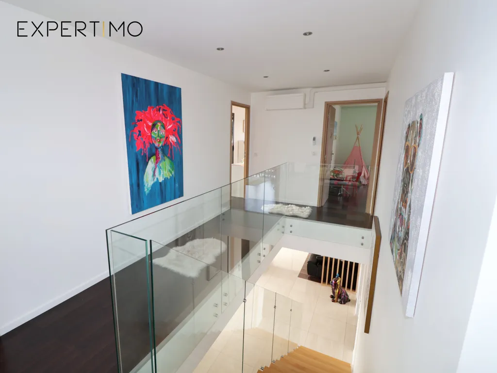 Ingresso - Architectural Villa with Pool in Saint-Jean-de-Moirans