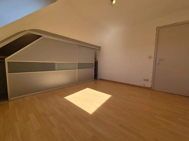 Toad - Duplex Flat with Terrace in Houthalen-Helchteren