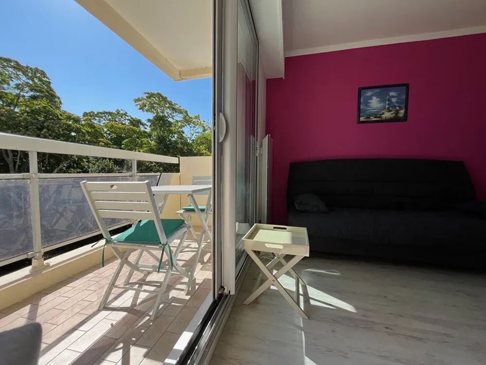Balcon - Studio avec Balcon et Parking à Loire-Atlantique