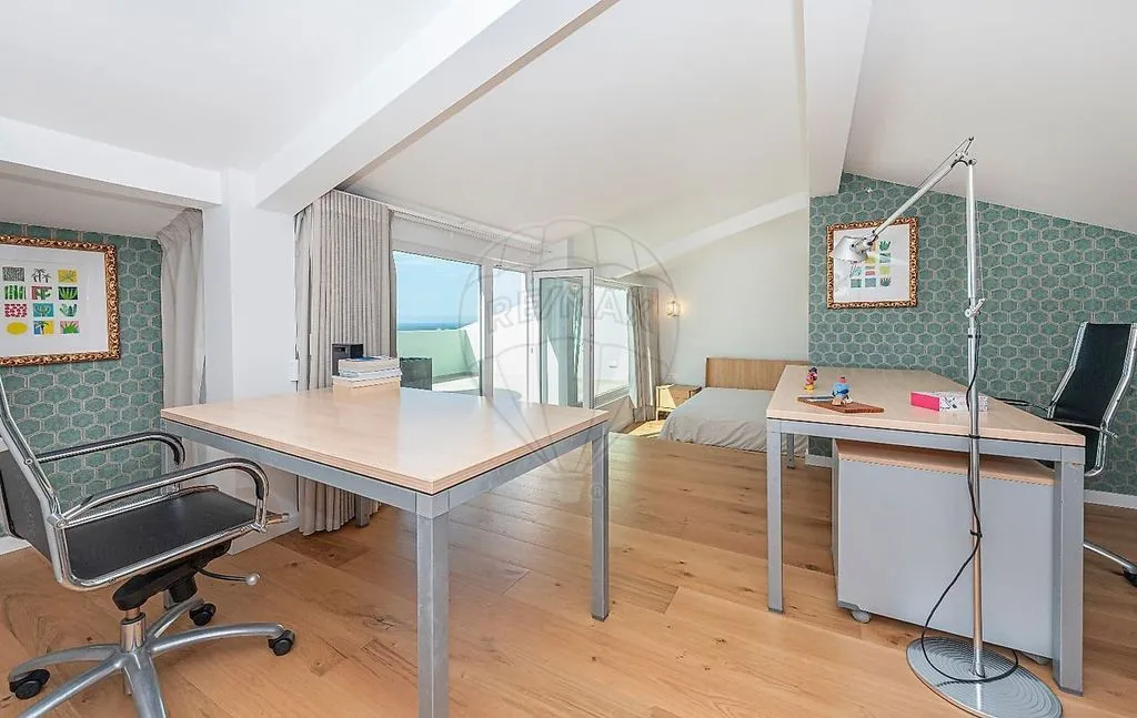 Office - Luxury Villa with Ocean View in Cascais