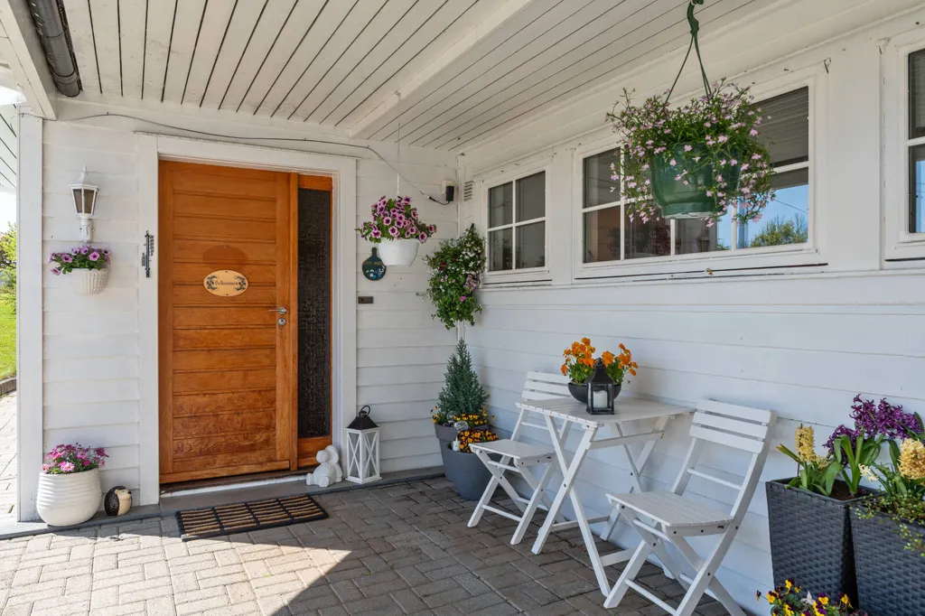 Ingresso - Quiet Villa with Garden in Langevåg