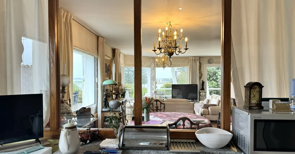 Soggiorno - House with Sea View and Private Beach Access in Belz