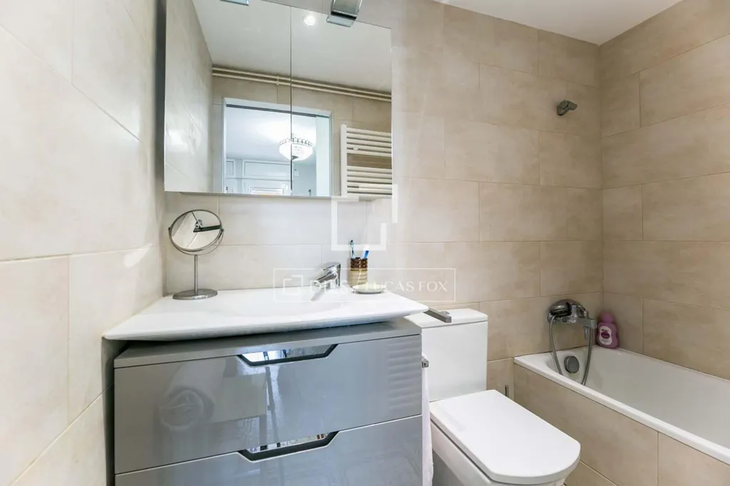 Bagni - Luxury Seafront Apartment in Castelldefels