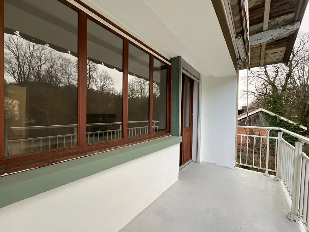 Balcon - Appartement avec Jardin et Garage à Bar-le-Duc