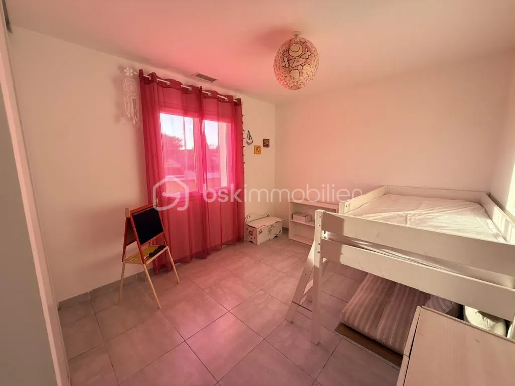 Schlafzimmer - Villa with Pool in Bouzigues