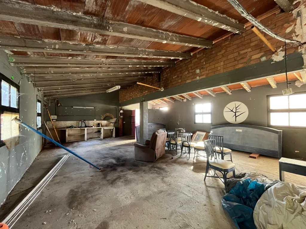 Toad - Historic Mill with River Views in Valderrobres