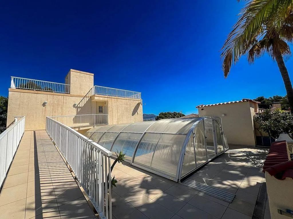 Bassein - Luxury Detached House with Pool in La Nucia